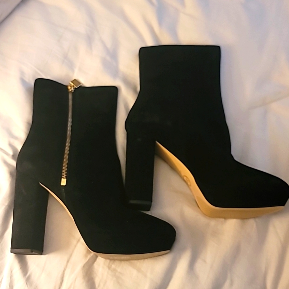 NIB Black Frenchie Platform Michael Kors Boots sz 10